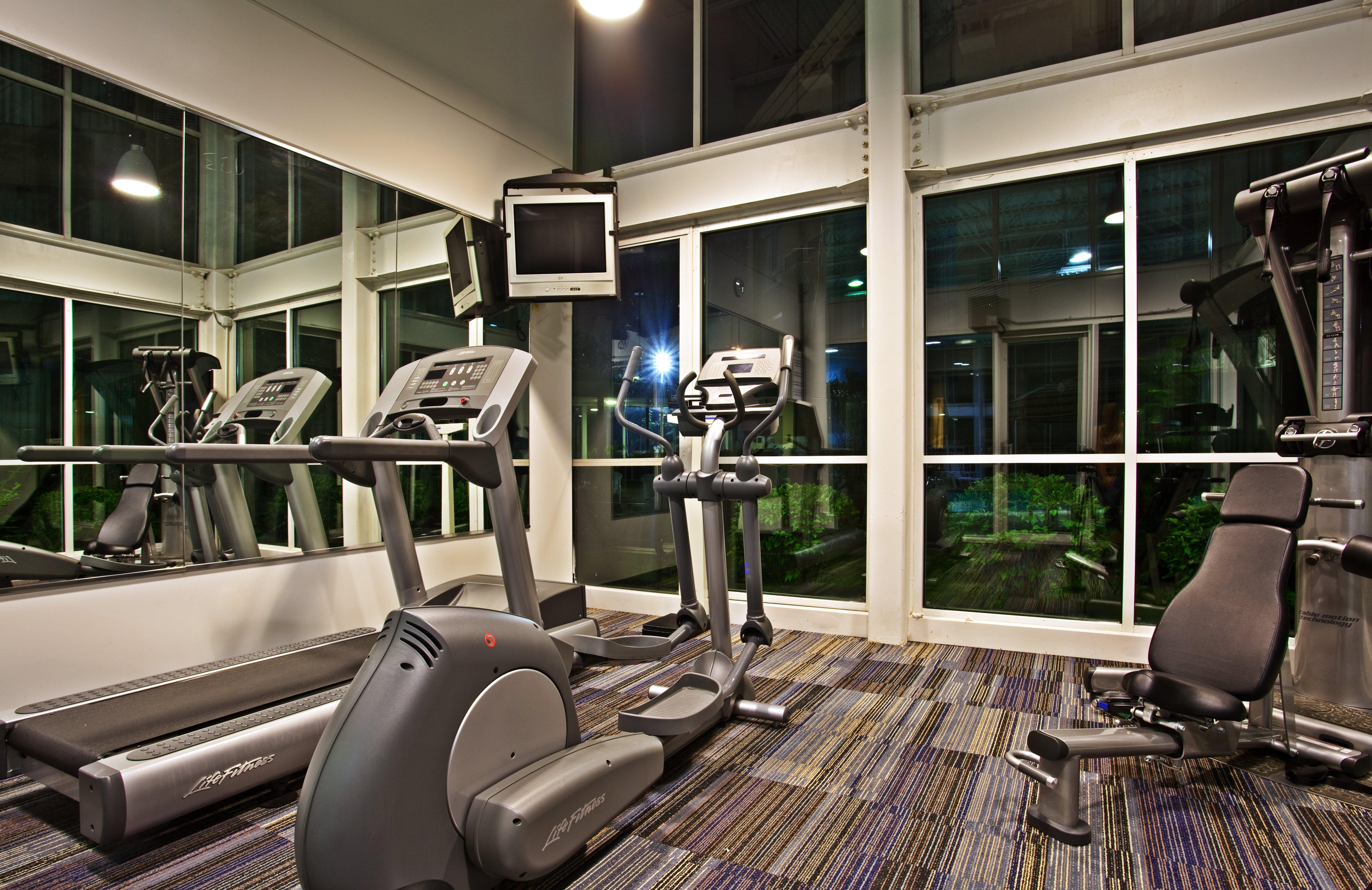 Holiday Inn Chicago - Elk Grove, An Ihg Hotel Елк-Ґров-Віллідж Екстер'єр фото