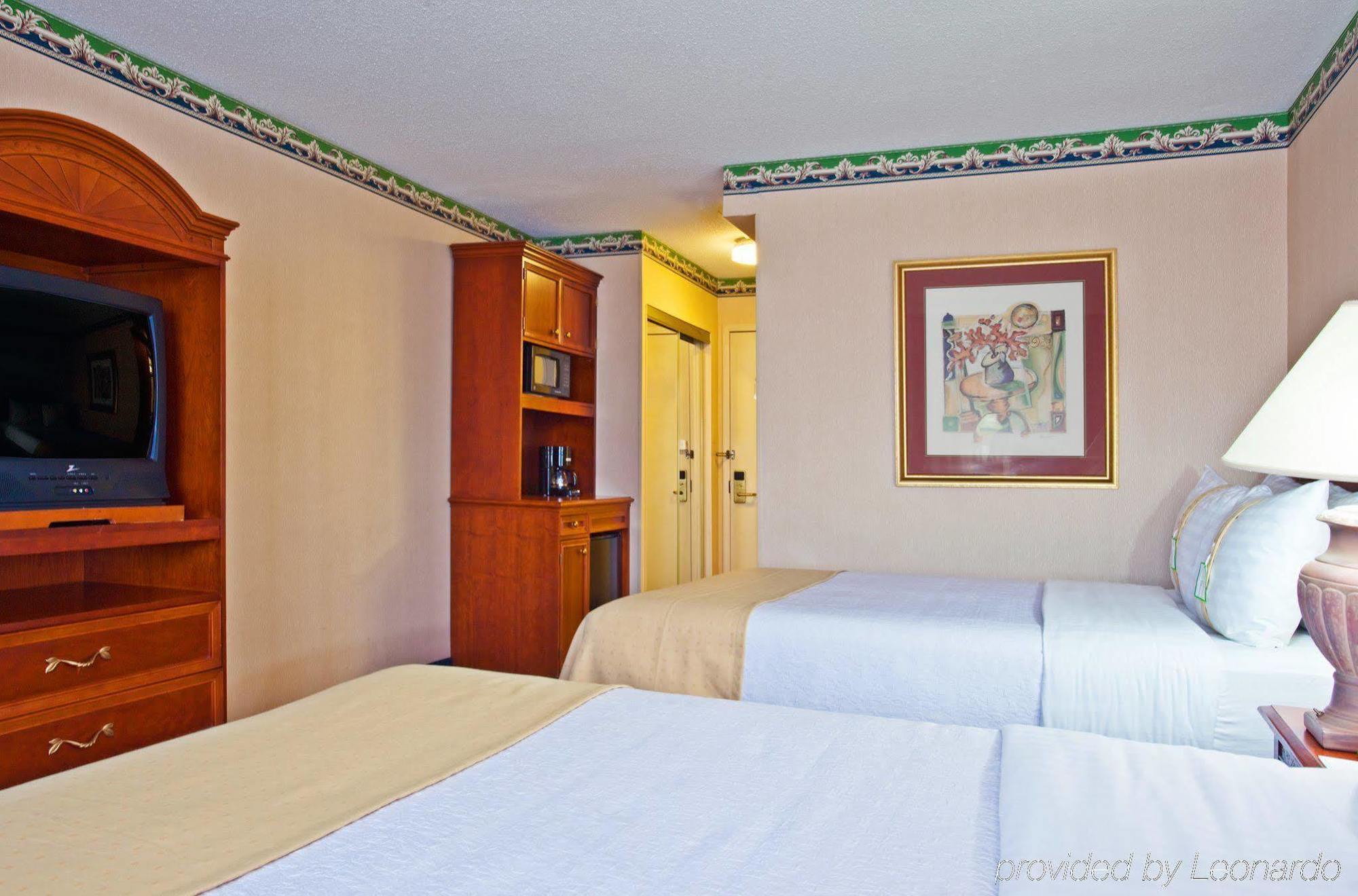 Holiday Inn Chicago - Elk Grove, An Ihg Hotel Елк-Ґров-Віллідж Екстер'єр фото